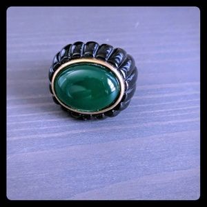 Size 7 Black/Simulated Jade Acrylic Ring